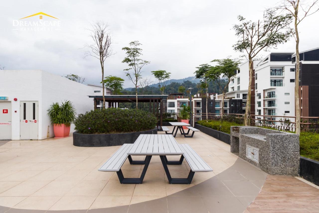 Vest Home@Midhill Genting Highlands Bentong Exterior foto